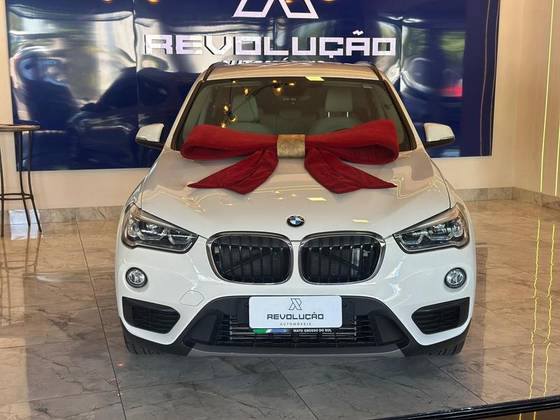 BMW X1 2.0 16V TURBO ACTIVEFLEX SDRIVE20I 4P AUTOMÁTICO BMW X1 2.0 16V TURBO ACTIVEFLEX SDRIVE20I 4P AUTOMÁTICO